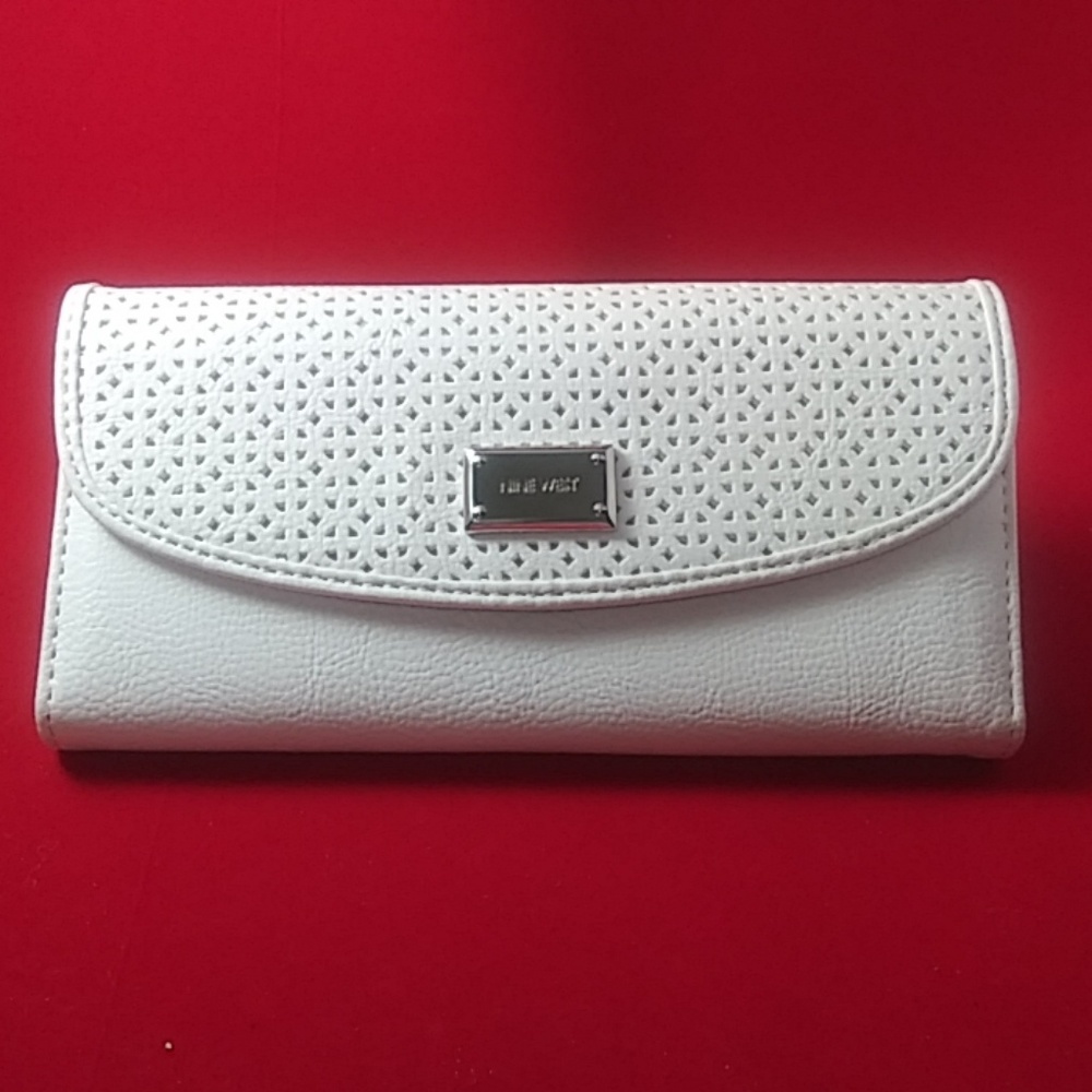 Nine West Wallet NWOT